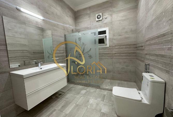 995533 - Property Image 3