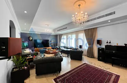 Apartment - 3 Bedrooms - 3 Bathrooms for sale in East Porto Drive - Porto Arabia - The Pearl Island - Doha