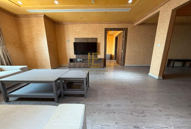 856614 - Property Image 3