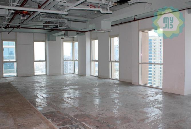 943990 - Property Image 2