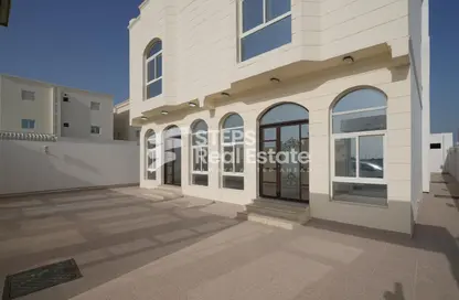فيلا - 7 غرف نوم - 7 حمامات للبيع في شارع الحضارة - الثمامة - الدوحة