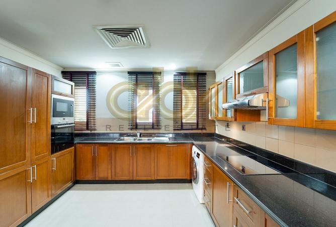 955649 - Property Image 3