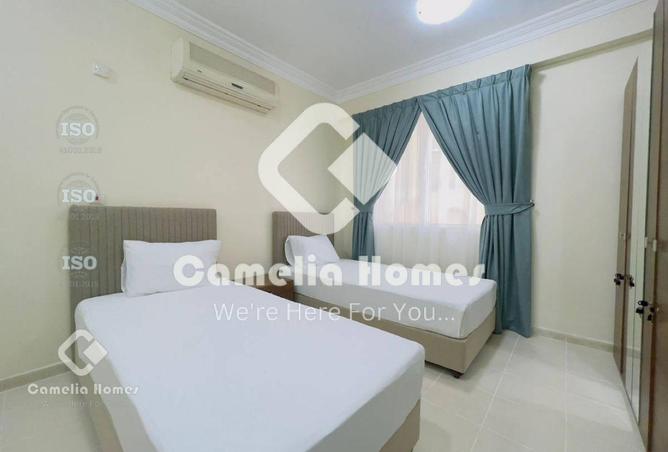 972542 - Property Image 2