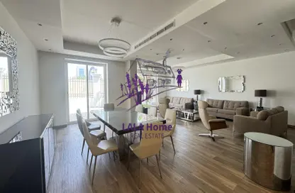 Villa - 4 Bedrooms - 5 Bathrooms for rent in Les Maisons Blanches - Lusail