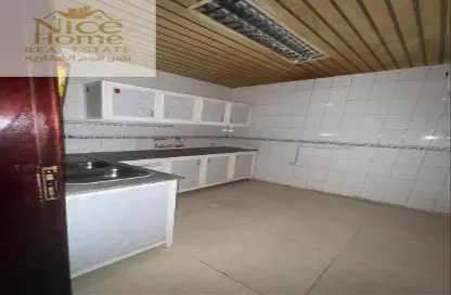 شقة - 2 غرف نوم - 2 حمامات للايجار في مدينة خليفة - الدوحة