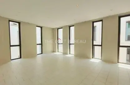 Apartment - 3 Bedrooms - 4 Bathrooms for rent in Musheireb Apartments - Musheireb - Doha