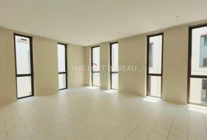 902004 - Property Main Image