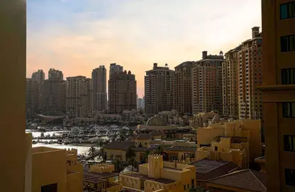 Apartment - 1 Bedroom - 2 Bathrooms for rent in Tower 15 - Porto Arabia - The Pearl Island - Doha
