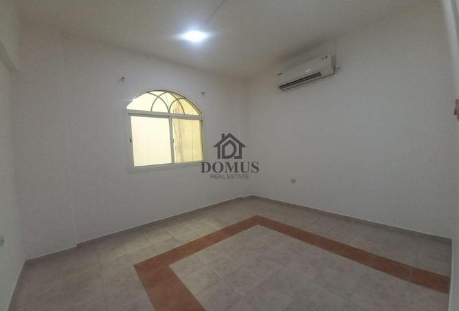 942873 - Property Main Image