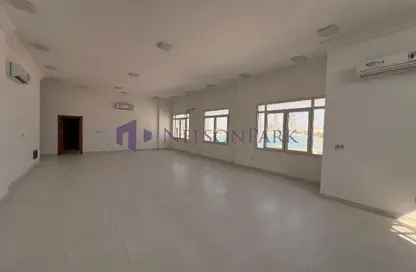 مجمع سكني - 6 غرف نوم - 7 حمامات للايجار في فلل واست باي لاغون - وست باي لاجون - بحيرة وست لاجون - الدوحة