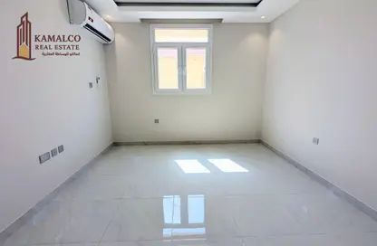 Apartment - 2 Bedrooms - 2 Bathrooms for rent in Fereej Abdul Aziz - Fereej Abdul Aziz - Doha