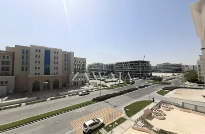 Apartment - 2 Bedrooms - 2 Bathrooms for rent in Fox Hills A13 - Fox Hills - Lusail