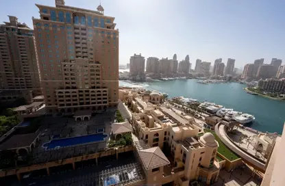 Apartment - 1 Bedroom - 2 Bathrooms for rent in East Porto Drive - Porto Arabia - The Pearl Island - Doha