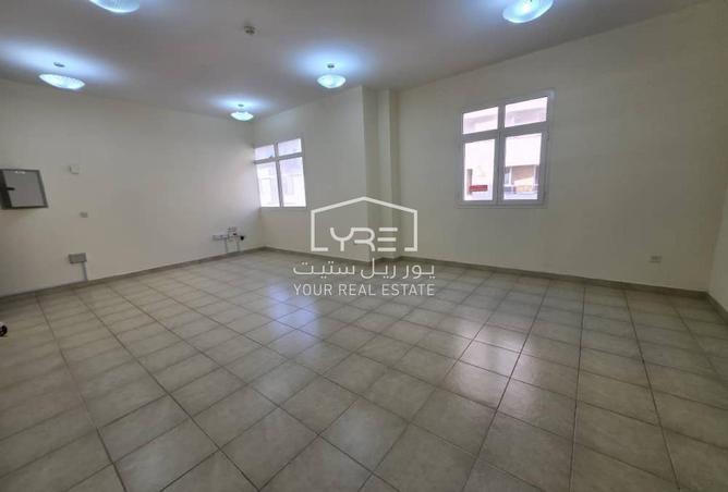 980516 - Property Image 3