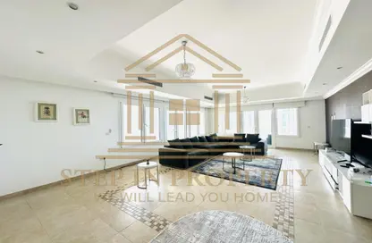 Apartment - 3 Bedrooms - 4 Bathrooms for rent in East Porto Drive - Porto Arabia - The Pearl Island - Doha