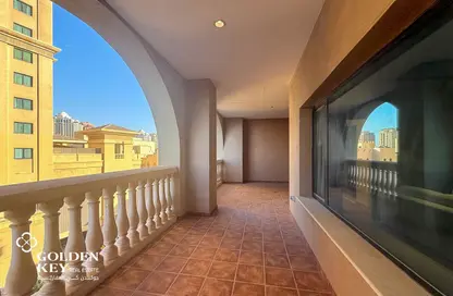 Apartment - 1 Bedroom - 2 Bathrooms for rent in West Porto Drive - Porto Arabia - The Pearl Island - Doha