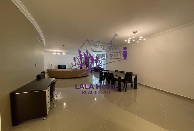 890403 - Property Image 3