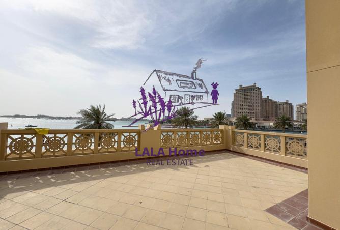 866737 - Property Image 2