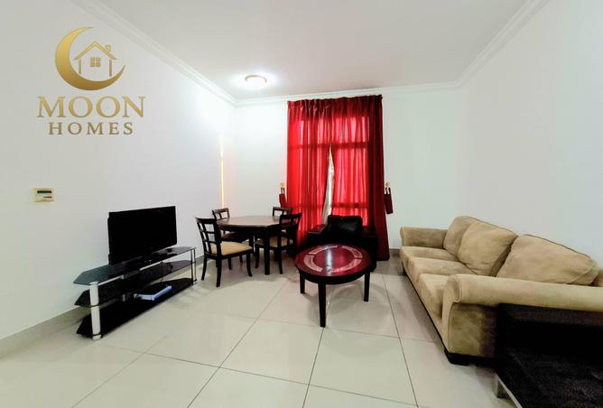 986258 - Property Image 2