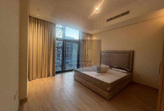 894371 - Property Image 3