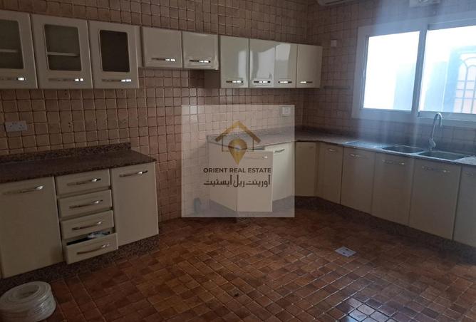 964053 - Property Image 3