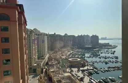 Apartment - 1 Bedroom - 2 Bathrooms for rent in East Porto Drive - Porto Arabia - The Pearl Island - Doha