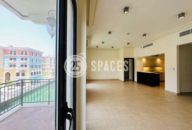 956348 - Property Image 3