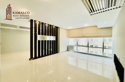 Apartment - 2 Bedrooms - 2 Bathrooms for rent in Umm Ghuwailina - Doha