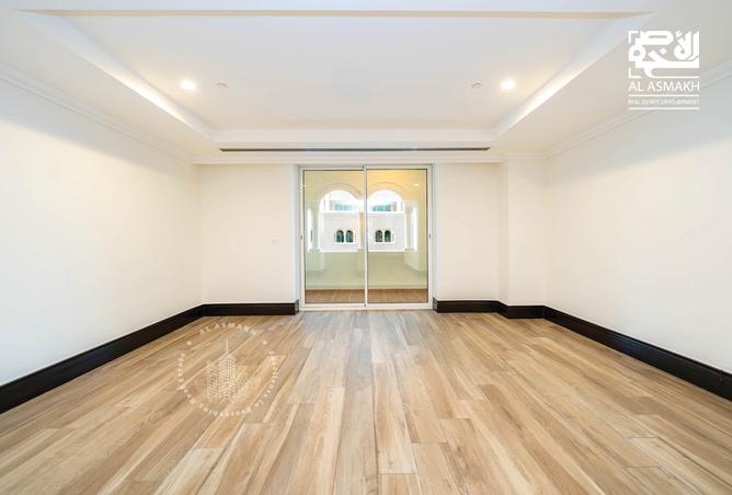 926831 - Property Main Image
