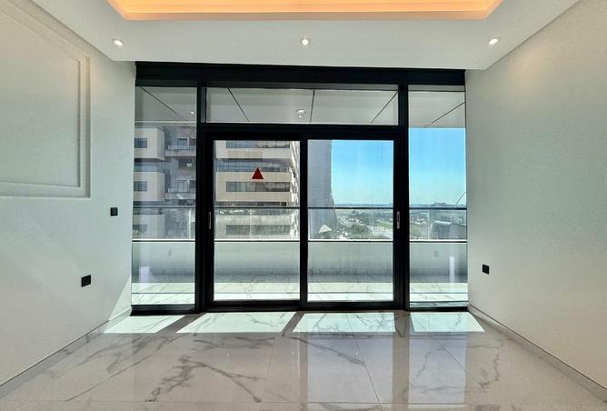 952611 - Property Image 3