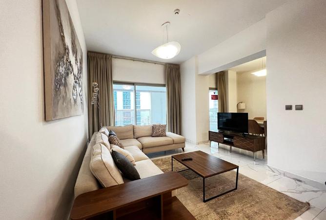 989895 - Property Image 3