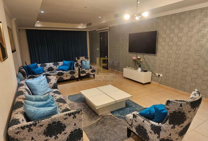 985781 - Property Main Image