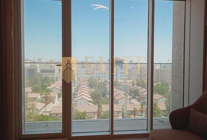944222 - Property Image 3