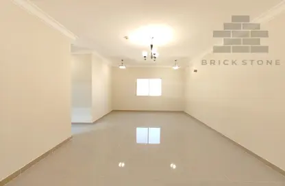 Apartment - 3 Bedrooms - 3 Bathrooms for rent in Al Mansoura - Al Mansoura - Doha