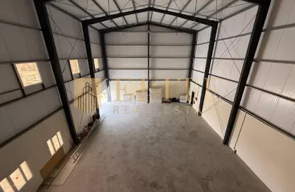 Warehouse - Studio - 2 Bathrooms for rent in Al Khor Community - Al Khor