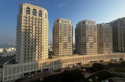 Apartment - 1 Bedroom - 2 Bathrooms for rent in Viva West - Viva Bahriyah - The Pearl Island - Doha