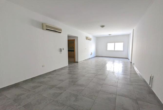 938271 - Property Main Image