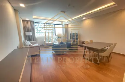 Apartment - 3 Bedrooms - 4 Bathrooms for rent in Giardino Gardens - Giardino Villas - The Pearl Island - Doha