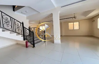 Compound - 3 Bedrooms - 4 Bathrooms for rent in Souk Al gharaffa - Al Gharrafa - Doha