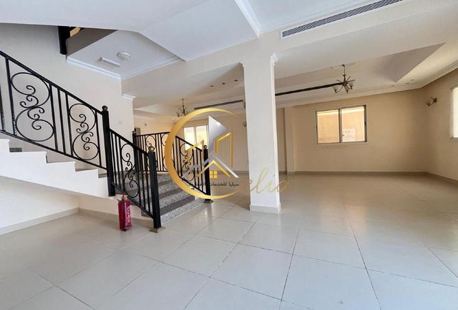 905567 - Property Main Image
