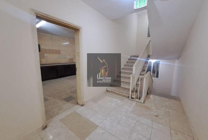 984488 - Property Image 2