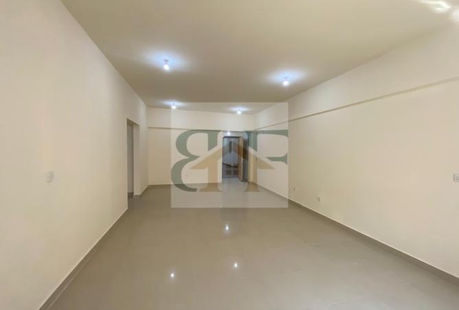 926855 - Property Image 3