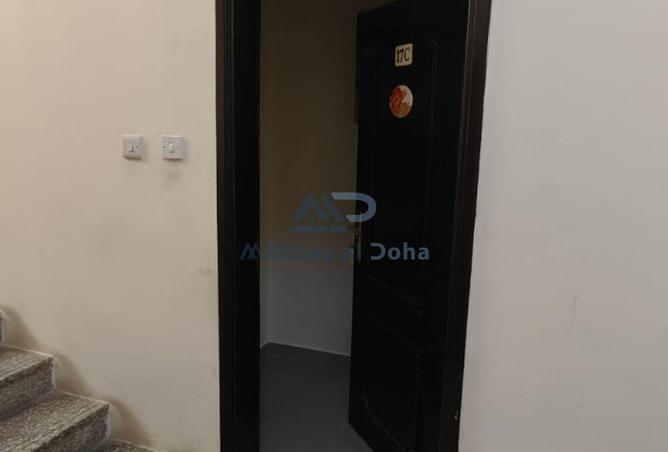 923989 - Property Image 3