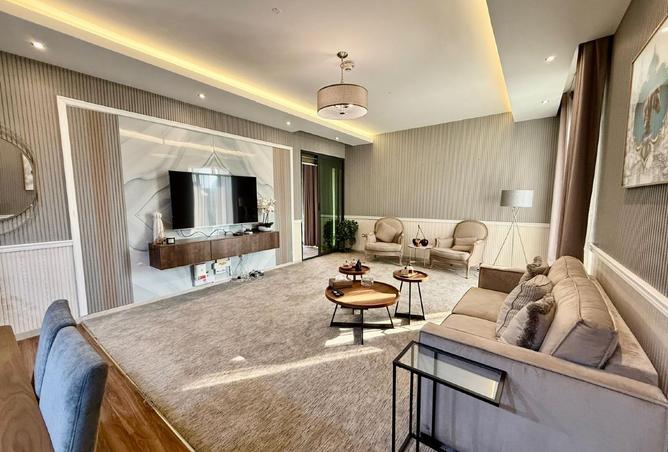 944560 - Property Image 2