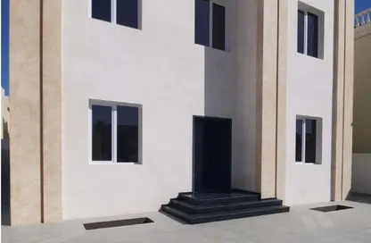 فيلا - 8 غرف نوم - 8 حمامات للبيع في الوكير - الوكير - الوكرة