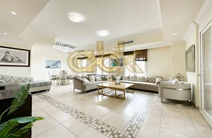 Apartment - 3 Bedrooms - 4 Bathrooms for rent in East Porto Drive - Porto Arabia - The Pearl Island - Doha