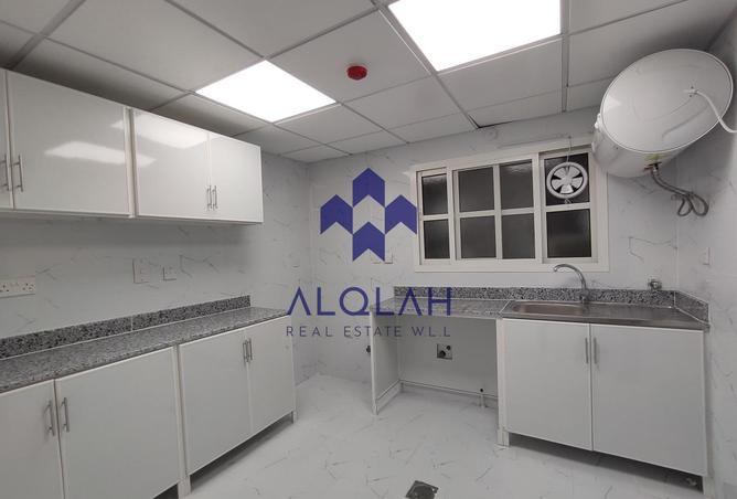 989492 - Property Image 3