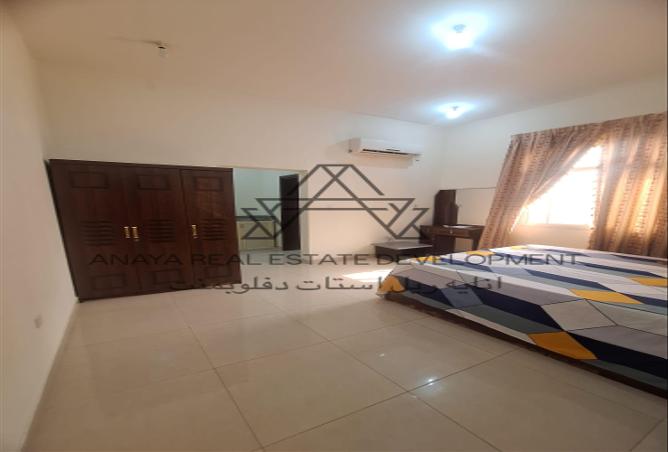 941642 - Property Image 2
