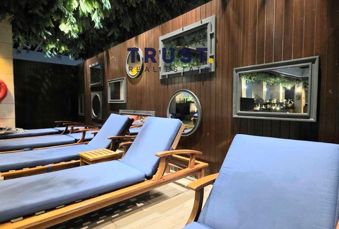 983565 - Property Image 2