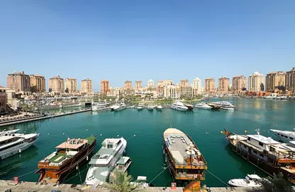 Apartment - 2 Bedrooms - 2 Bathrooms for rent in Two Porto Arabia - Porto Arabia - The Pearl Island - Doha